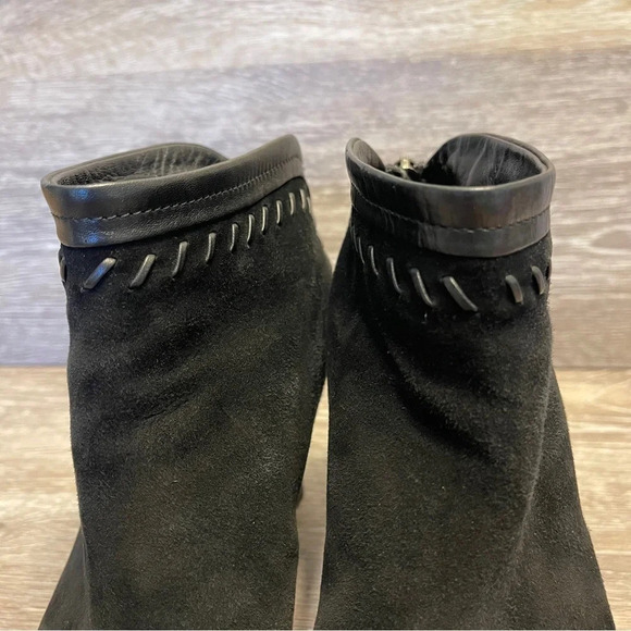 Aquatalia Marvin K Riley Suede Waterproof Ankle Heeled Boots Size 7.5 - Picture 13 of 16